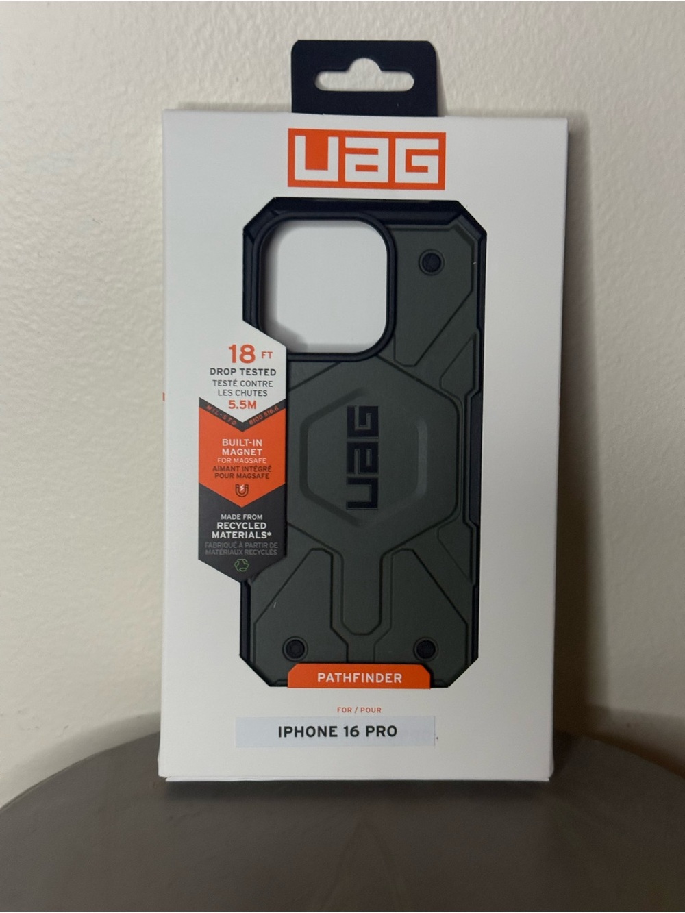 UAG Pathfinder iPhone 16 Pro Case in Olive - Picture 2 of 4